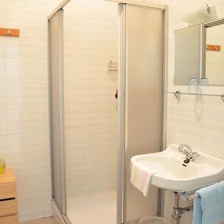 Gasthof-pension Karawankenblick 3*
