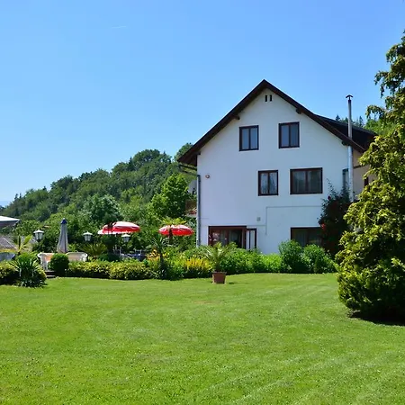 بيت ضيافة Gasthof-pension Karawankenblick